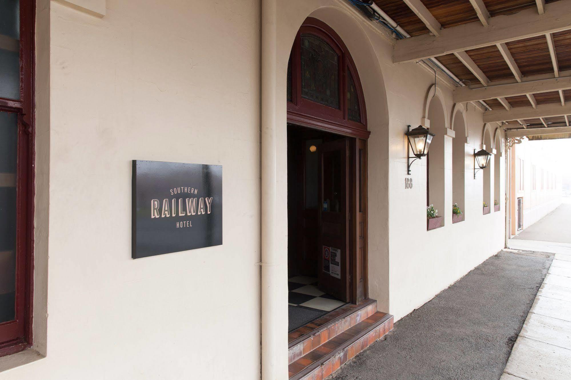 Southern Railway Hotel Goulburn Buitenkant foto