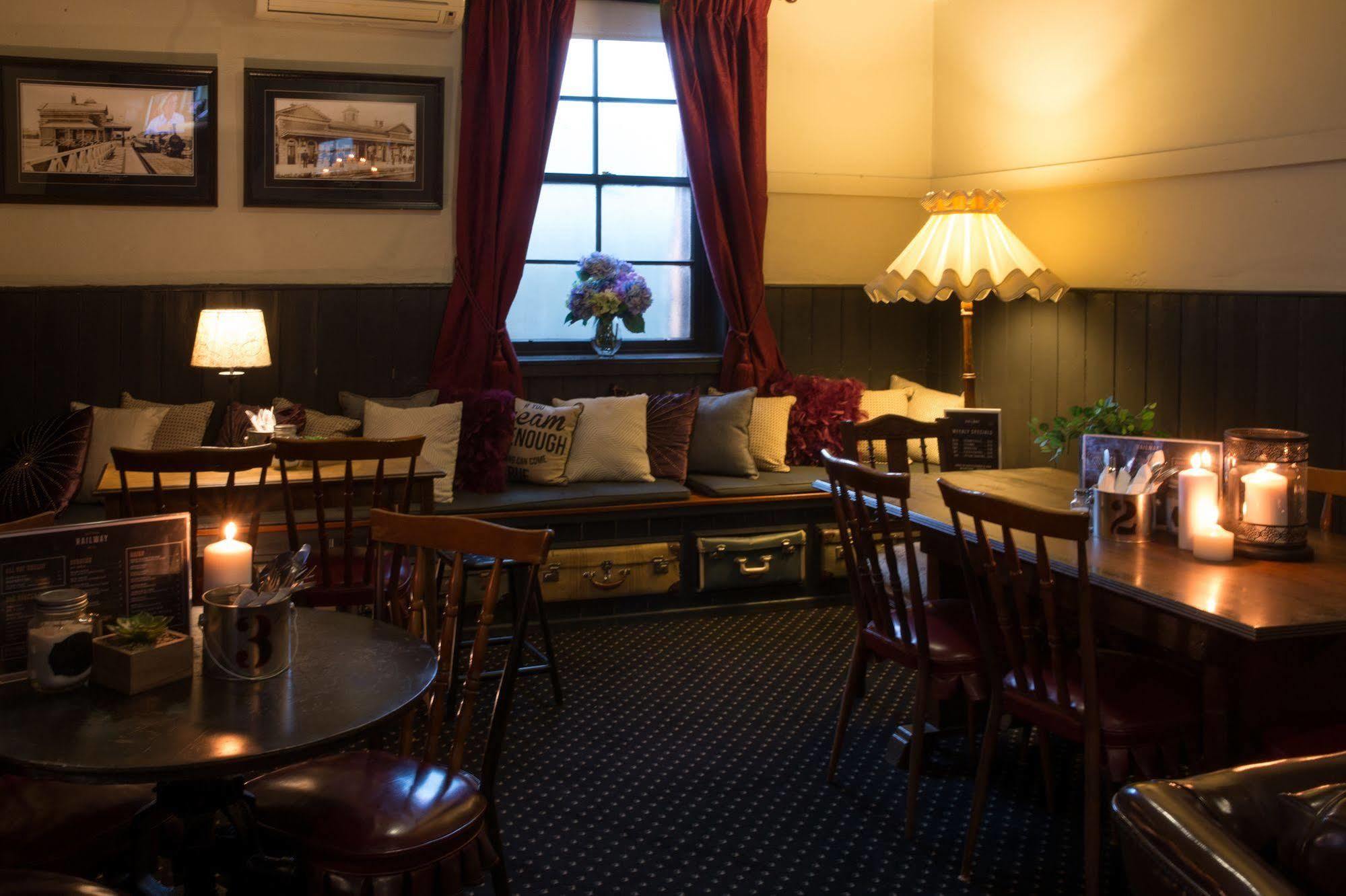 Southern Railway Hotel Goulburn Buitenkant foto