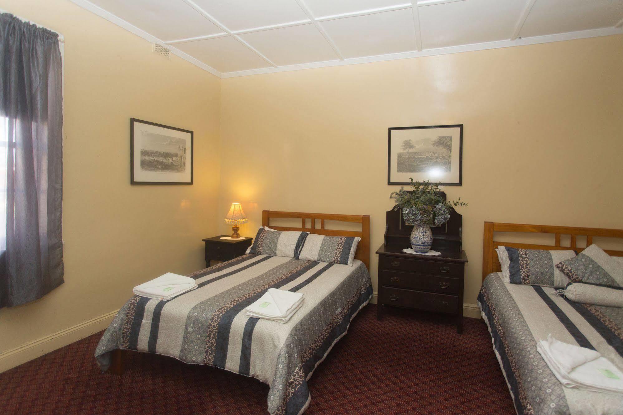 Southern Railway Hotel Goulburn Buitenkant foto